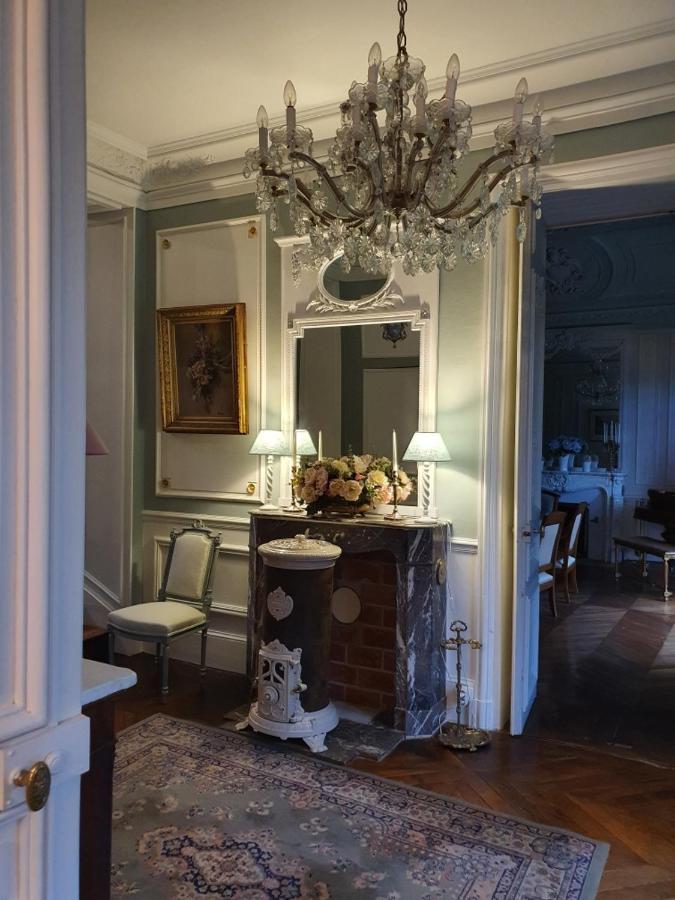 Chateau De La Chasse Beauvais Romagne  Kültér fotó